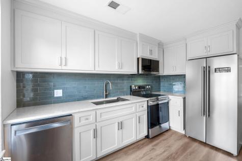 925 Cleveland Street Greenville SC 29601