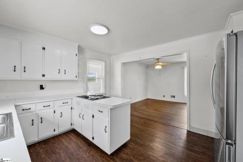 7011 White Horse Road Greenville SC 29611