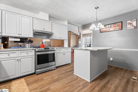 325 Shoally Ridge Drive Boiling Springs SC 29316