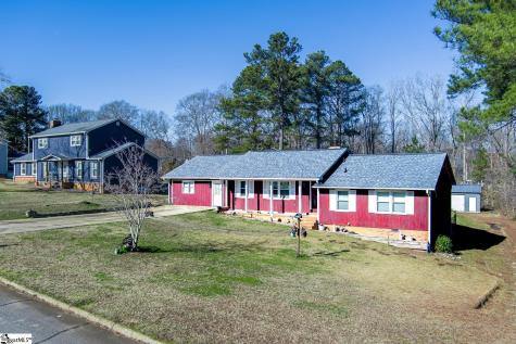 325 Shoally Ridge Drive Boiling Springs SC 29316