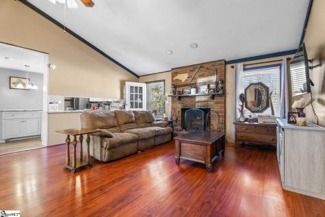 325 Shoally Ridge Drive Boiling Springs SC 29316