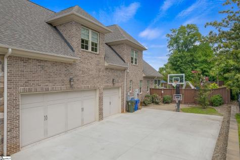 20 Parkins Oak Court Greenville SC 29607