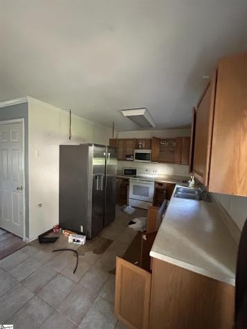 767 Lynnhaven Drive Seneca SC 29678
