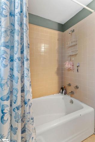 524 Perrin Drive Spartanburg SC 29307