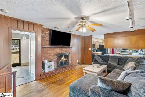524 Perrin Drive Spartanburg SC 29307