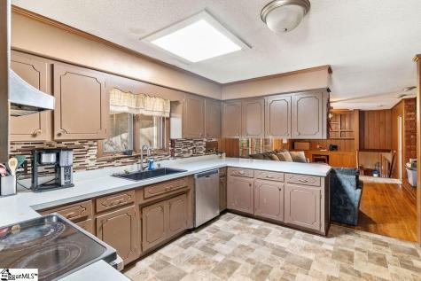 524 Perrin Drive Spartanburg SC 29307