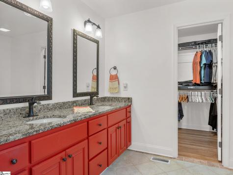 335 War Emblem Drive Boiling Springs SC 29316