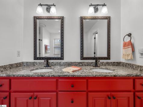 335 War Emblem Drive Boiling Springs SC 29316