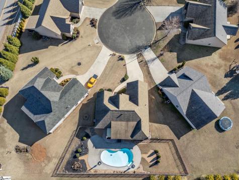 335 War Emblem Drive Boiling Springs SC 29316