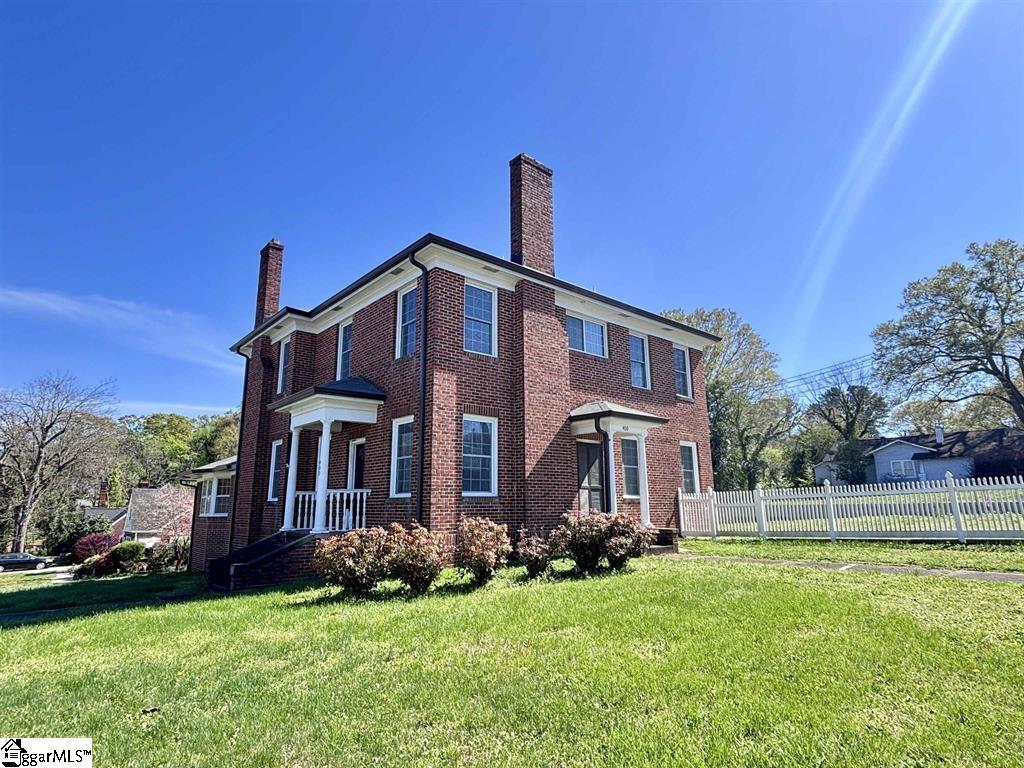 400 E Buford Street Gaffney SC 29340