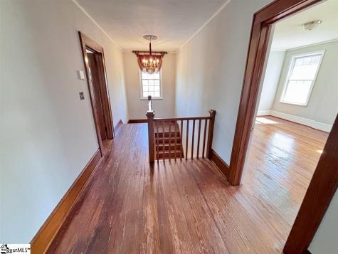 400 E Buford Street Gaffney SC 29340