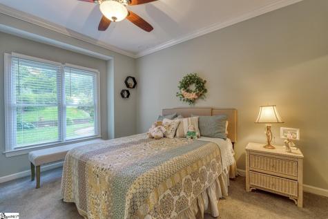 335 Hillcove Point Wellford SC 29385
