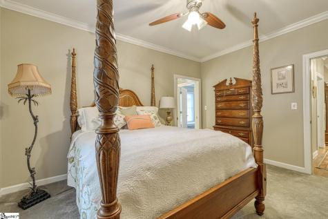 335 Hillcove Point Wellford SC 29385