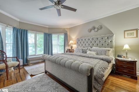 335 Hillcove Point Wellford SC 29385