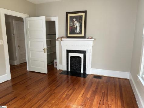 108 Moreland Avenue Laurens SC 29360
