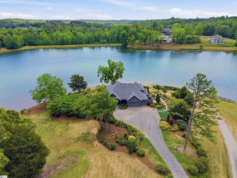 984 Mapleton Lane Columbus NC 28722