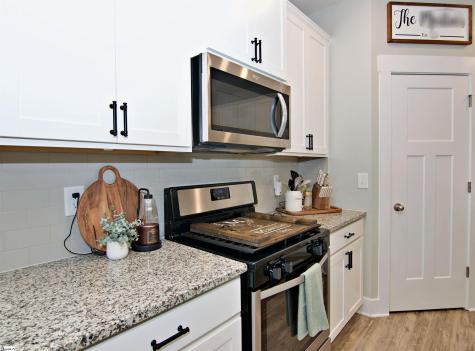 139 Walking Stick Way Pelzer SC 29669