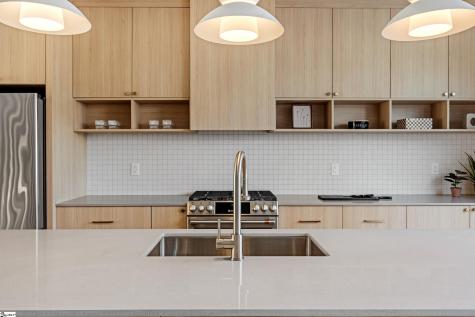 16 Nordic Lane Greenville SC 29609
