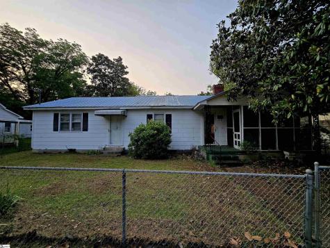 905 Ashe Street Bennettsville SC 29512