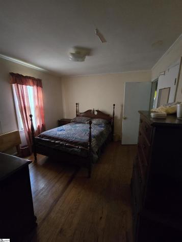 905 Ashe Street Bennettsville SC 29512