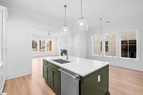 69 Mcneil Court Greenville SC 29609