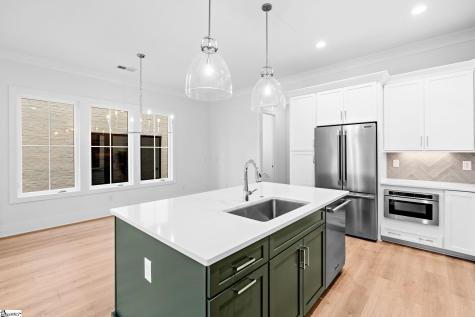 69 Mcneil Court Greenville SC 29609