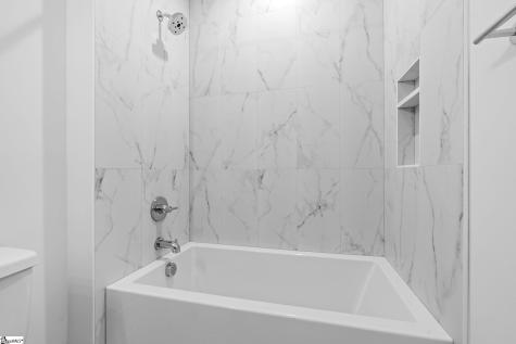 69 Mcneil Court Greenville SC 29609