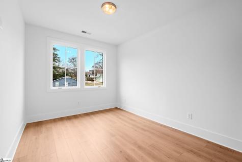 69 Mcneil Court Greenville SC 29609