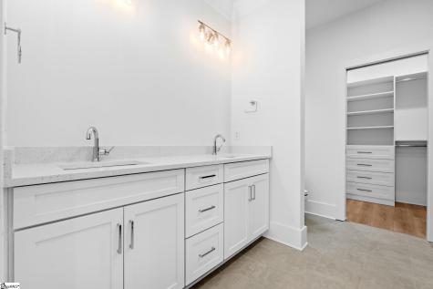 69 Mcneil Court Greenville SC 29609