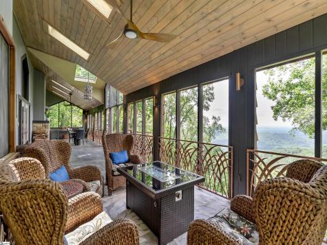 19 Moonshine Falls Trail Landrum SC 29356
