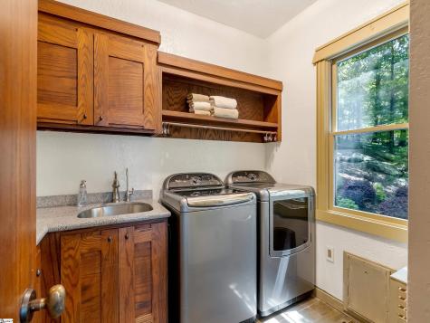 19 Moonshine Falls Trail Landrum SC 29356