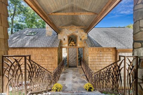 19 Moonshine Falls Trail Landrum SC 29356