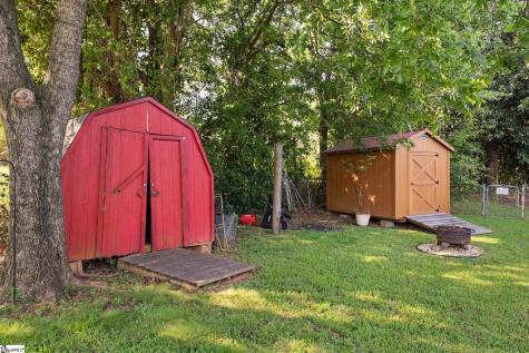 17 Lawnview Court Wellford SC 29385