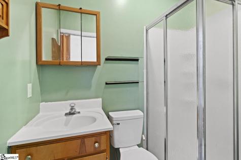 302 Jefferson Street Clinton SC 29325