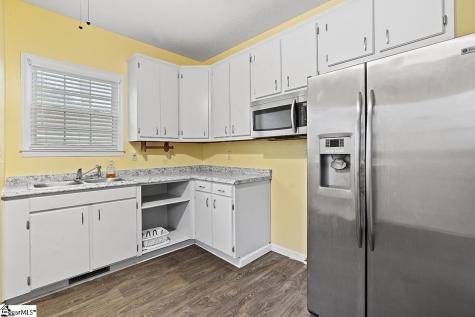 302 Jefferson Street Clinton SC 29325