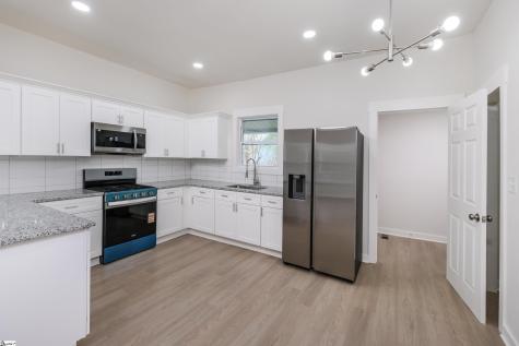 59 Smythe Avenue Greenville SC 29605