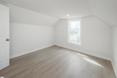 59 Smythe Avenue Greenville SC 29605