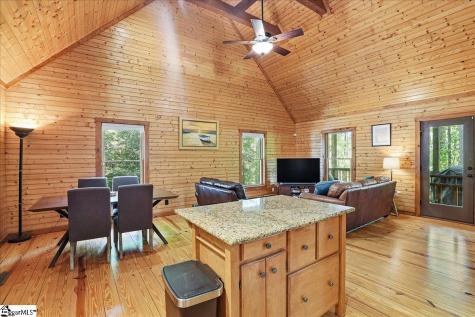 4 Matthews Creek Lane Cleveland SC 29635