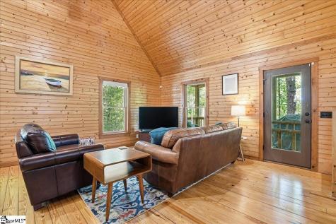 4 Matthews Creek Lane Cleveland SC 29635