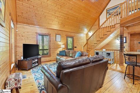 4 Matthews Creek Lane Cleveland SC 29635