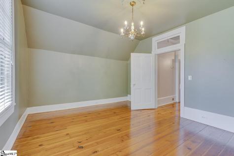 522 Cleveland Street Greenville SC 29601