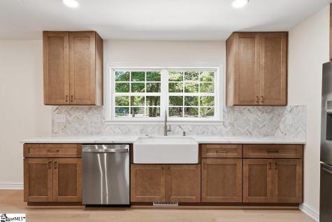 8 Overlook Court Greenville SC 29609