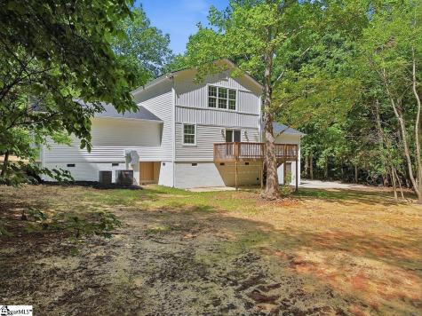 8 Overlook Court Greenville SC 29609