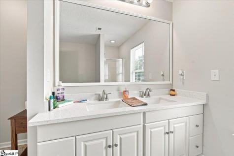 225 Kittiwake Lane Boiling Springs SC 29316
