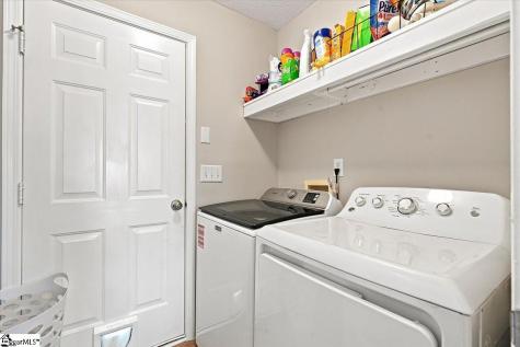 225 Kittiwake Lane Boiling Springs SC 29316