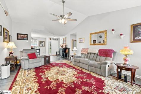 225 Kittiwake Lane Boiling Springs SC 29316