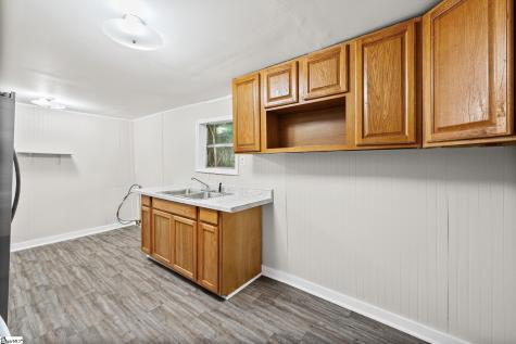 204 Hunters Court Laurens SC 29360