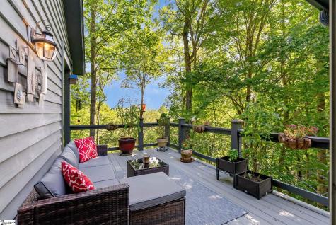 107 Spruce Lane Zirconia NC 28790