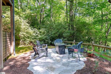 107 Spruce Lane Zirconia NC 28790