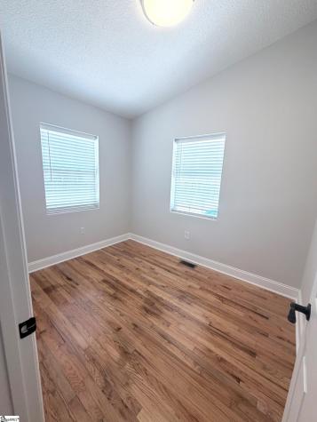 16 Rutledge Avenue Greenville SC 29617